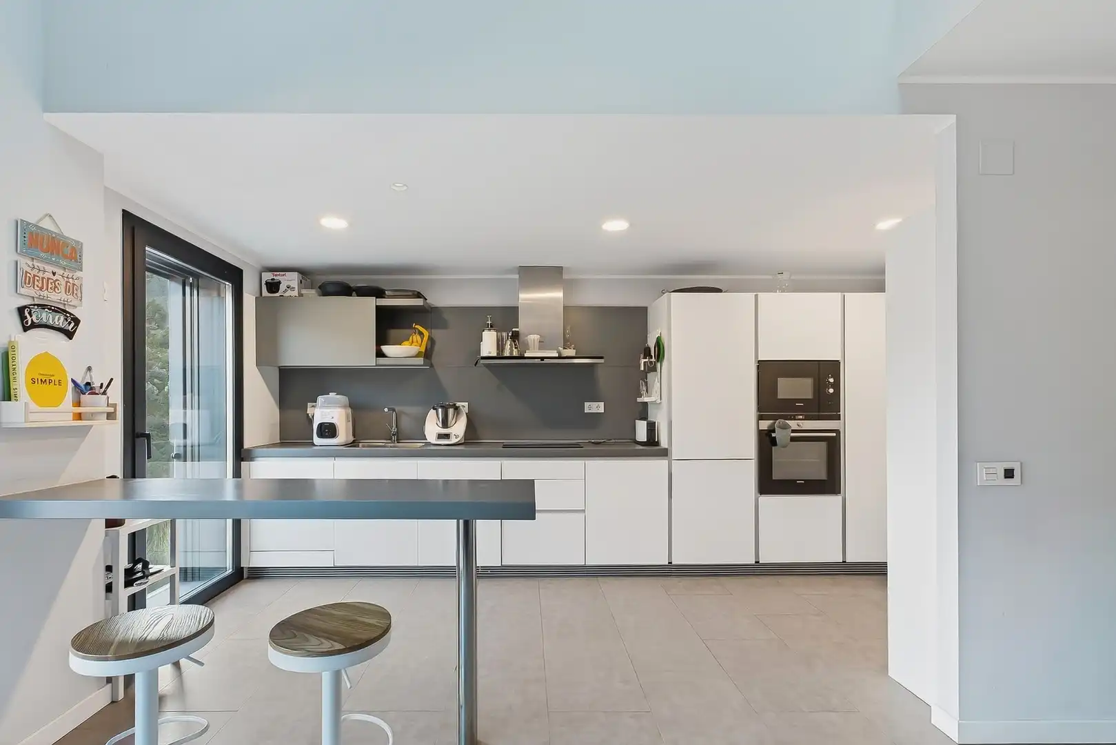 Küche von Dachboden zum Verkauf in Escaldes – Engordany mit Heizung, Terrasse und Abstellraum