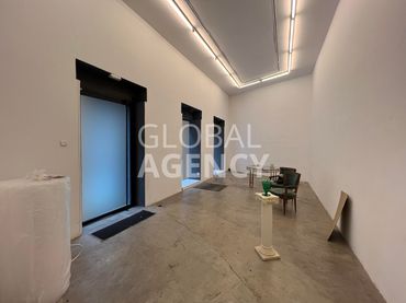 Local comercial de lloguer a Centro