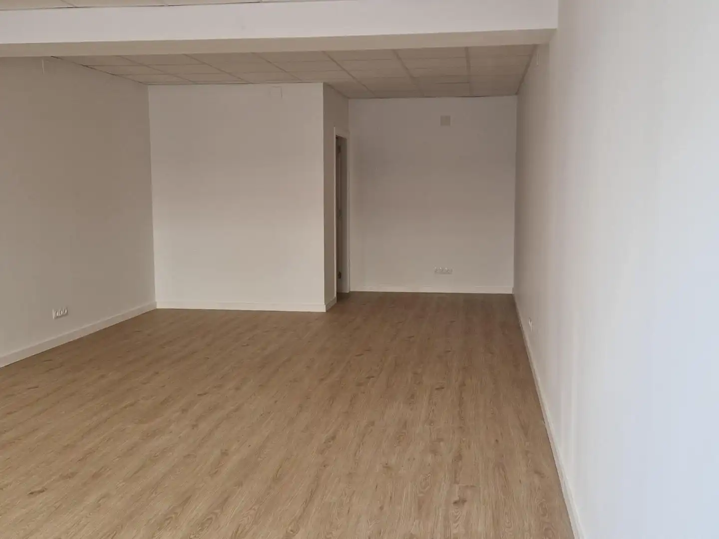 Gewerbefläche zur Miete in Avenida CERVANTES, imagen 4