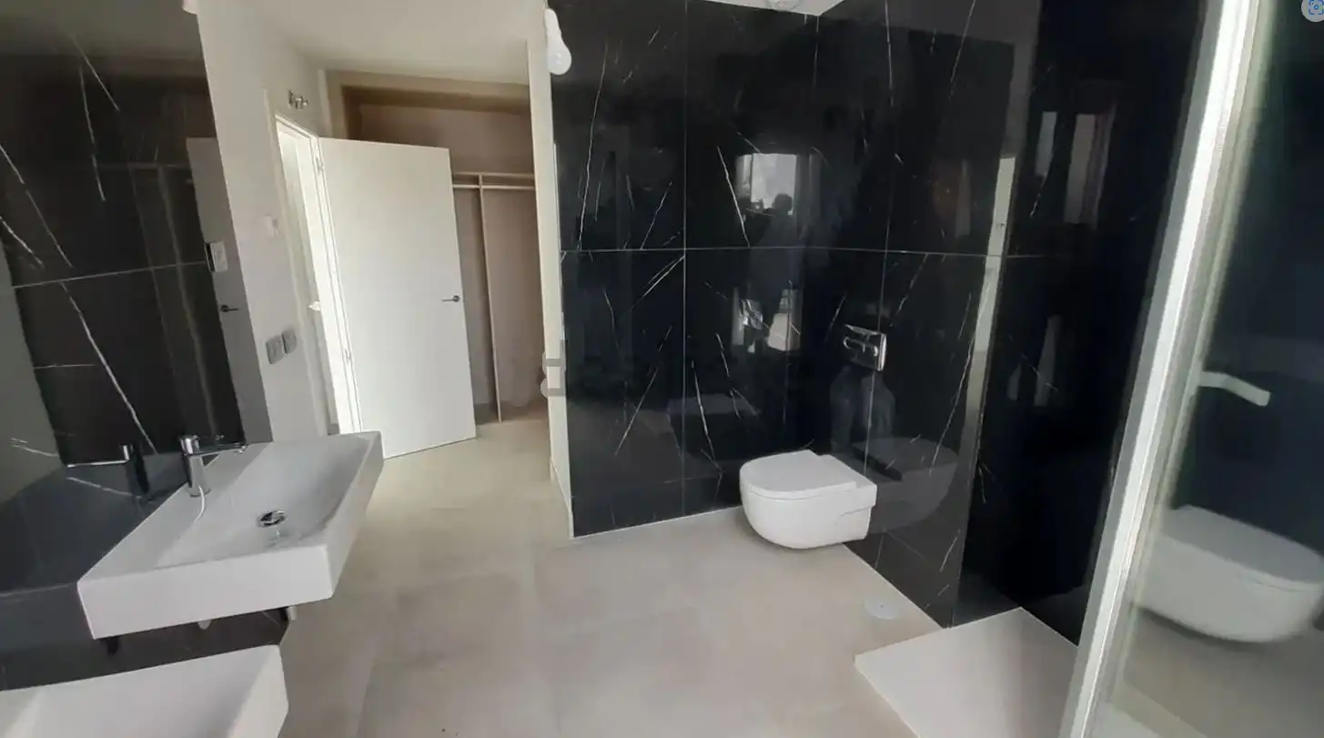 Bathroom of Houses for sale in Torrelodones  with Air Conditioner, Heating and Terrace