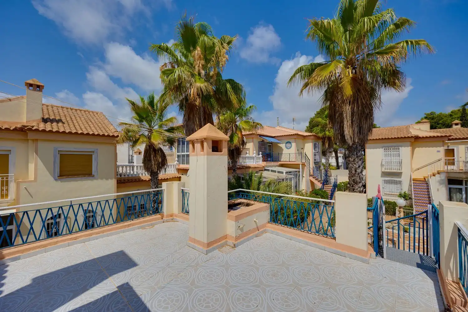 Terrassa de Estudi en venda en Torrevieja amb Aire condicionat, Terrassa i Traster