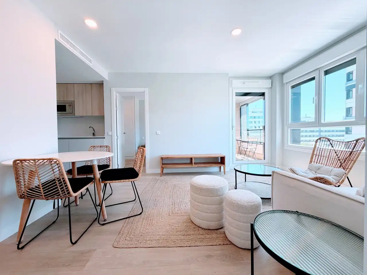 Sala de estar de Piso de alquiler en Madrid con Aire acondicionado, Calefacción y Terraza