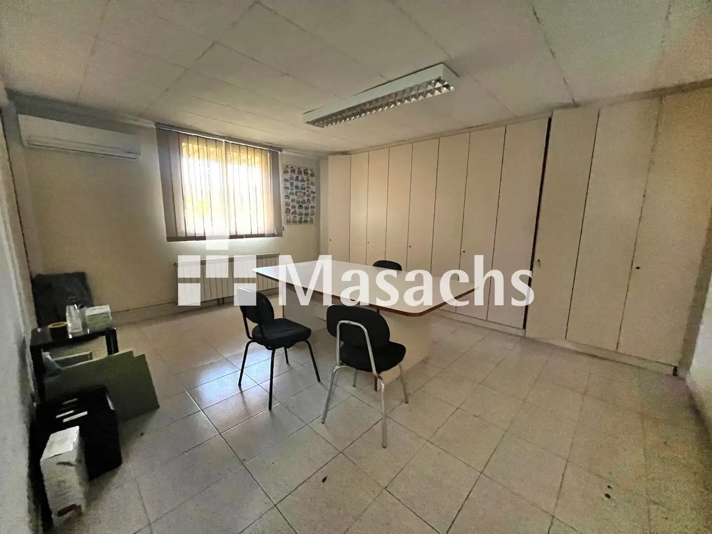 Industrial buildings for rent in Masquefa