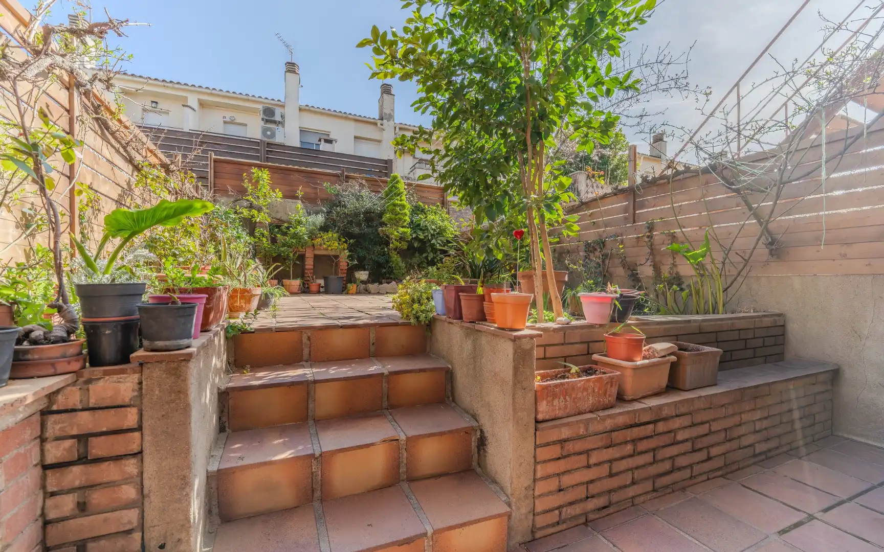 Jardín de Casa o chalet en venta en Girona con Aire acondicionado, Calefacción y Jardín privado