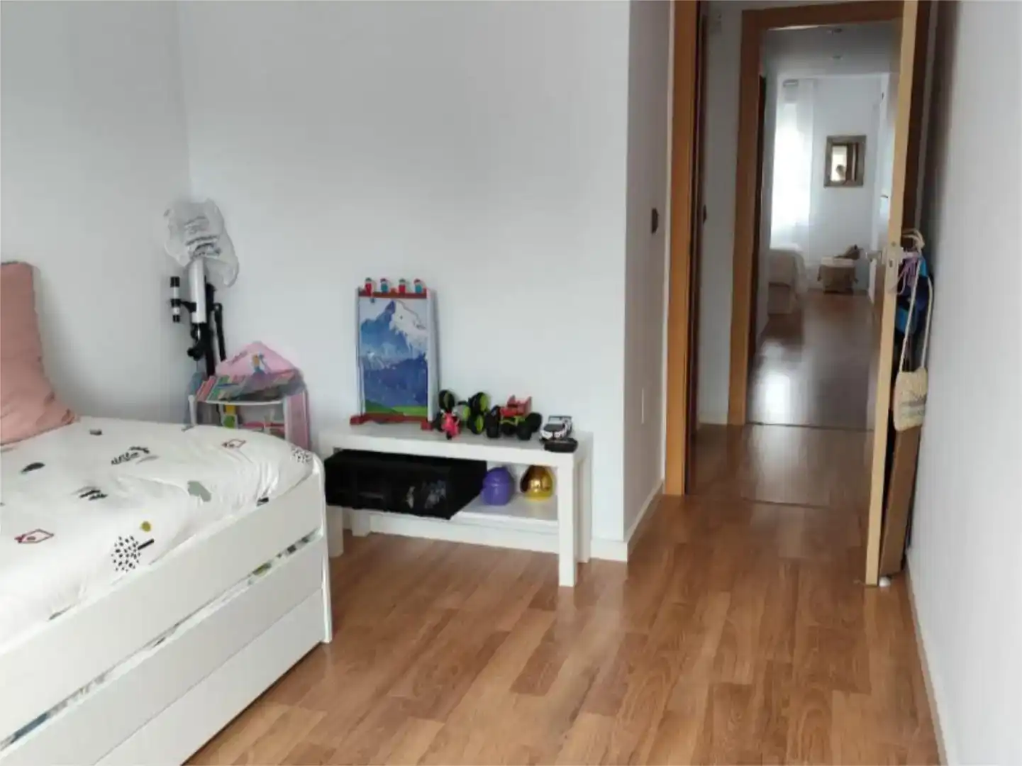 Dormitori de Pis de lloguer en Málaga amb Aire condicionat, Parquet i Piscina