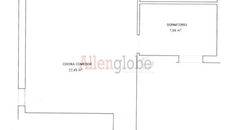 Photo 3 of Flat for sale in Calle Altamirano, Casco Histórico, Asturias