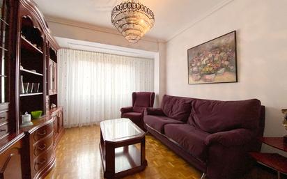 Living room of Flat for sale in Vitoria - Gasteiz  with Heating, Parquet flooring and Terrace