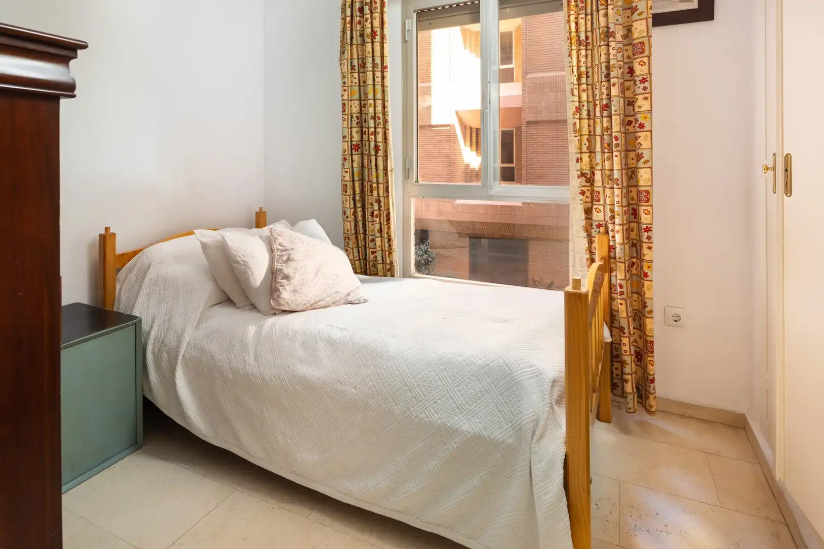 Habitación de Piso en venta en Málaga con Aire acondicionado, Trastero y Amueblado