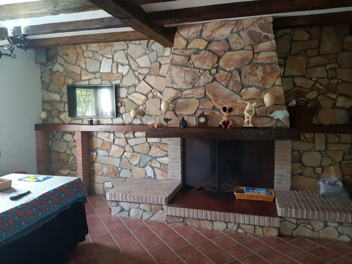 Wohnzimmer von Country house zum Verkauf in Villanueva del Rey mit Privatgarten und Abstellraum