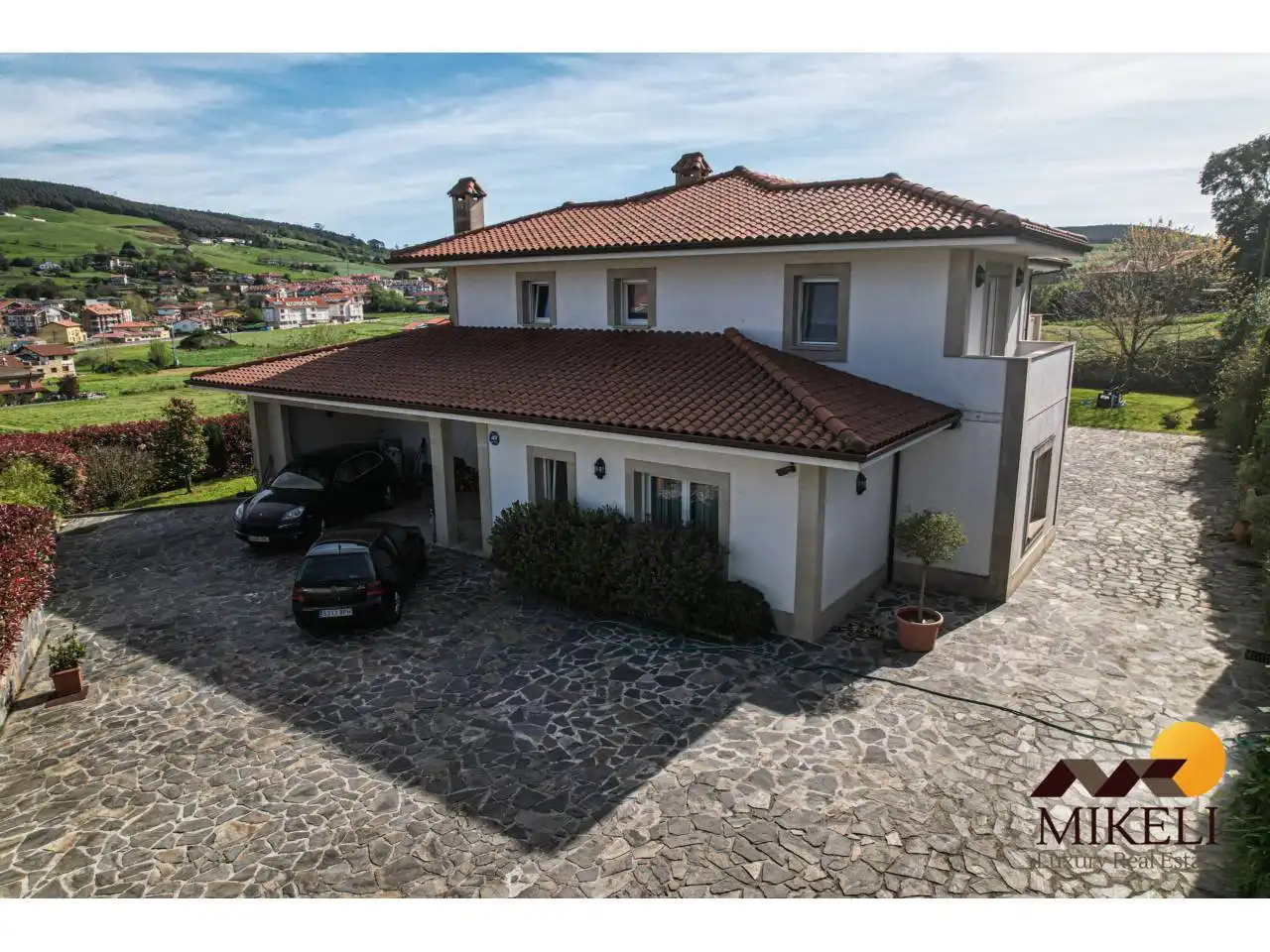 Vista exterior de Casa o chalet en venta en Meruelo con Calefacción, Jardín privado y Terraza