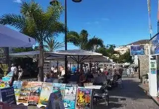 Vista exterior de Local en traspaso en Arona con Aire acondicionado, Terraza y Amueblado