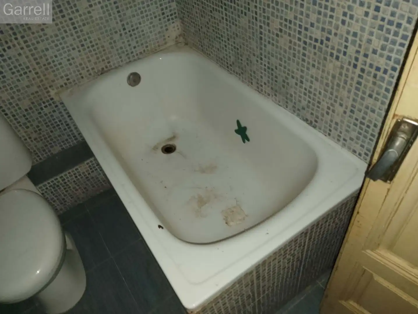 Bathroom of Flat for sale in Valls  with Terrace