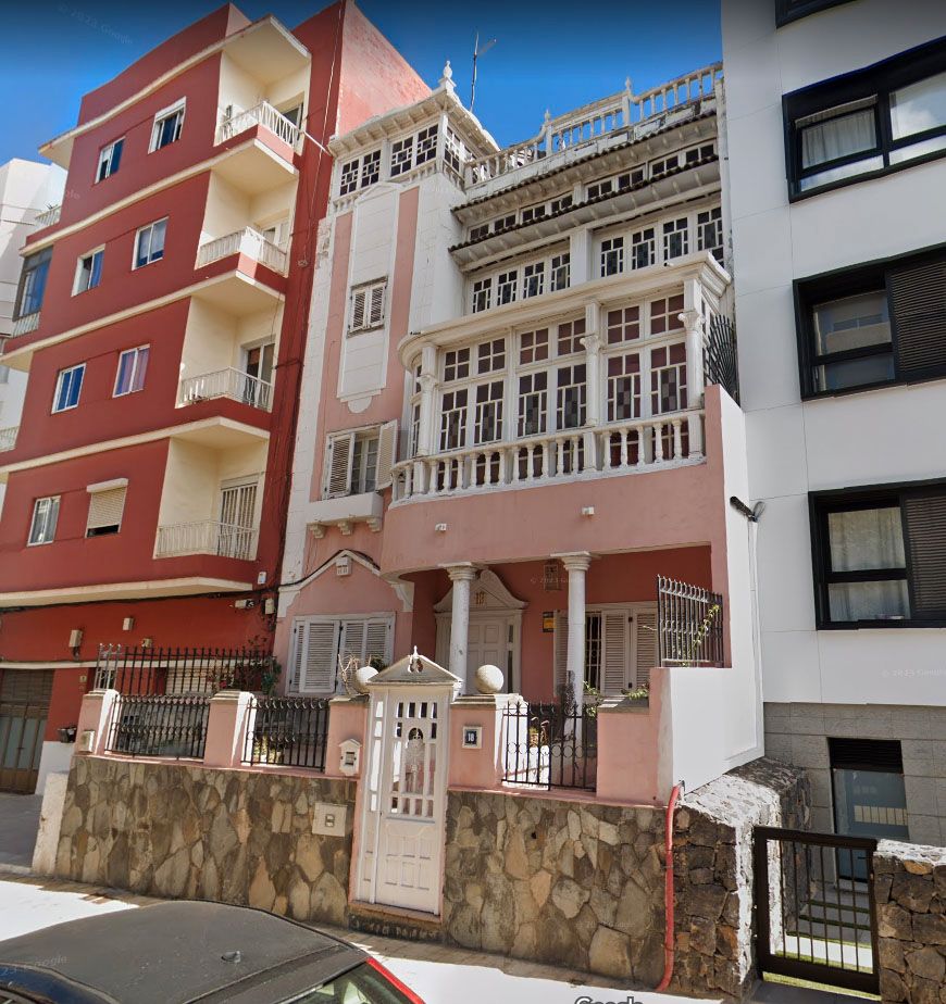 Vista exterior de Casa adosada en venda en  Santa Cruz de Tenerife Capital amb Jardí privat i Terrassa