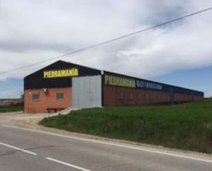 Industrial buildings for sale in Lominchar