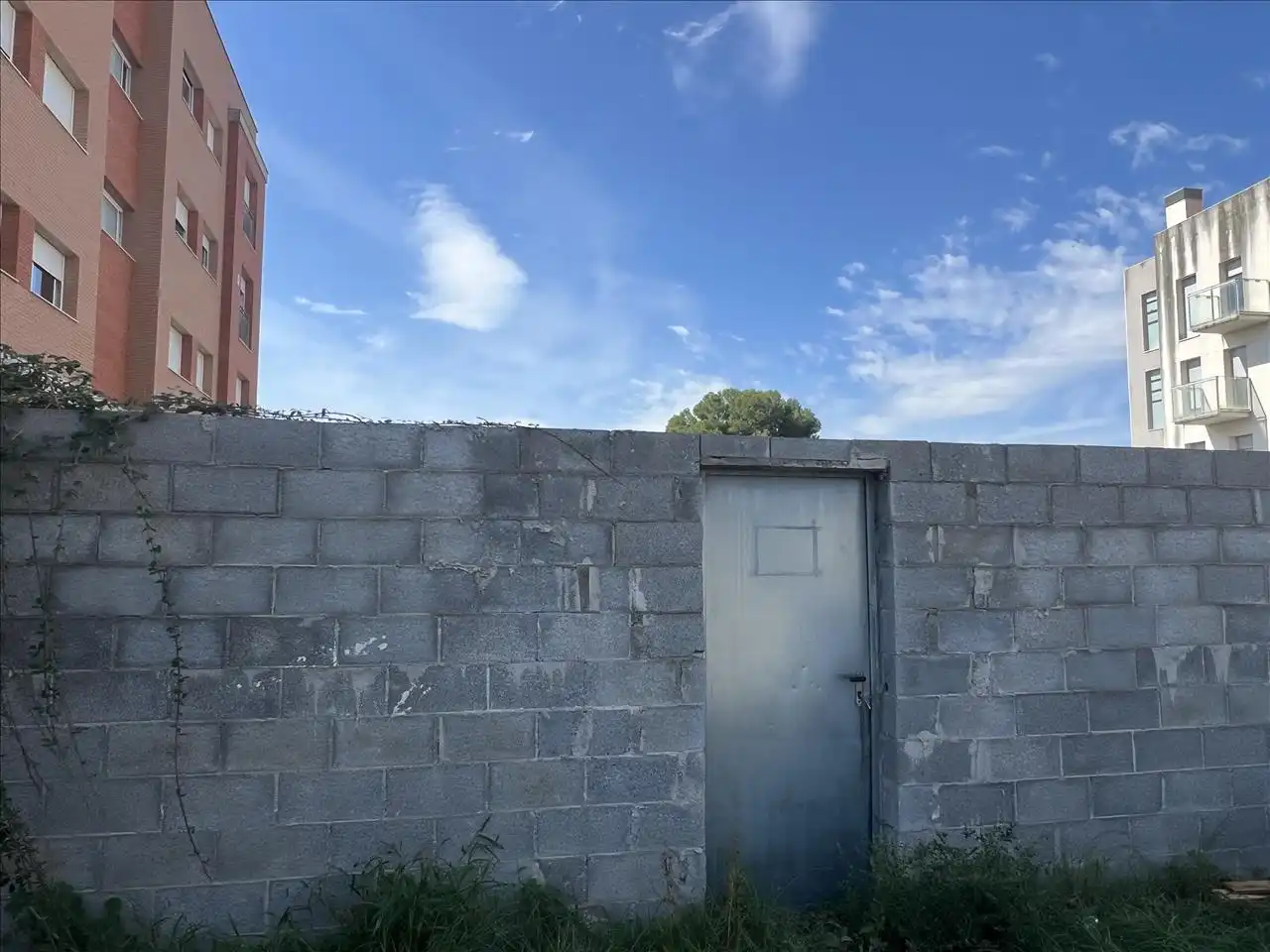 Vista exterior de Residencial en venda en Constantí