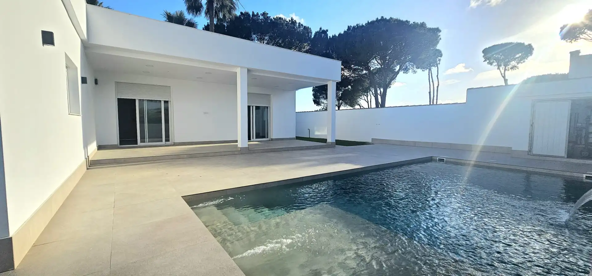 Piscina de Casa o xalet en venda en Chiclana de la Frontera