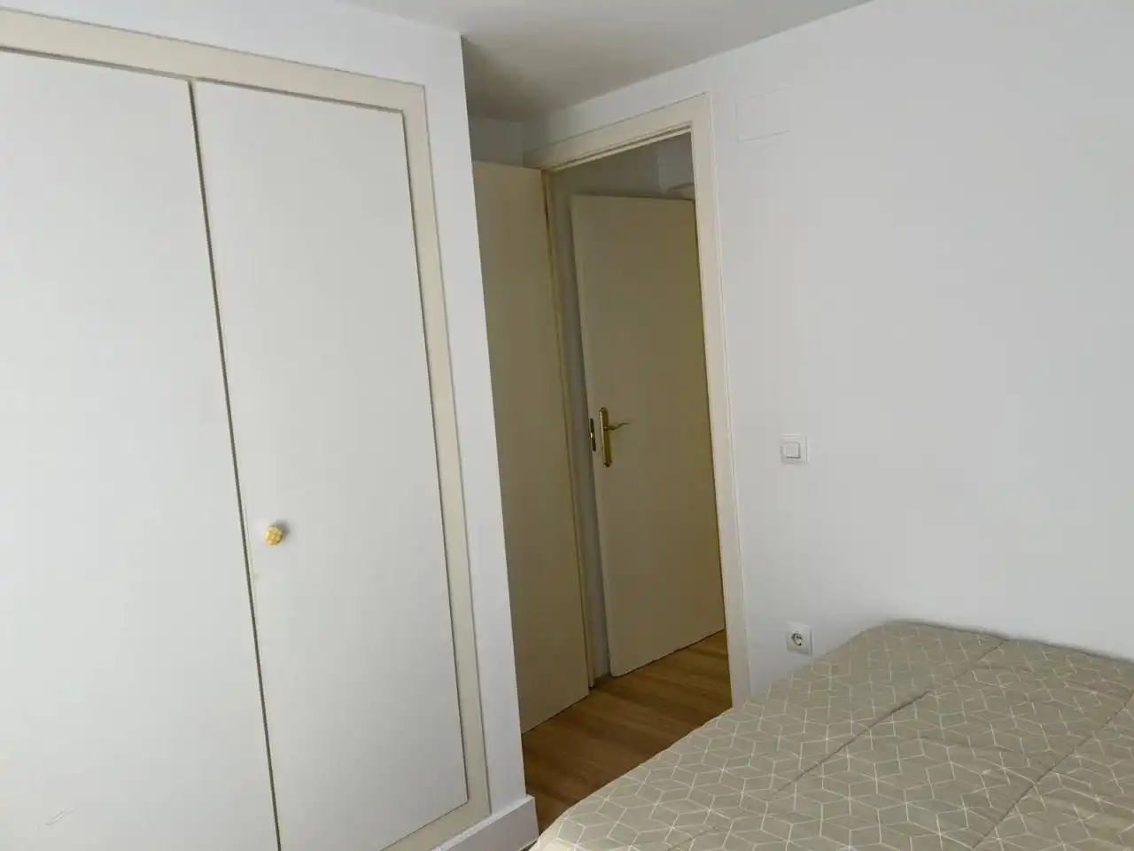 Schlafzimmer von Wohnungen zur Miete in Toledo mit Klimaanlage, Heizung und Möbliert