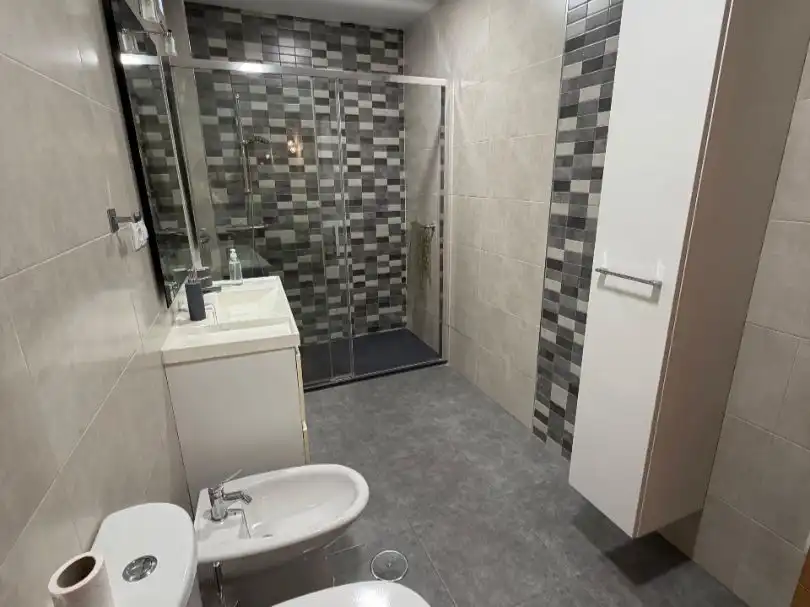 Baño de Piso en venta en San Ildefonso - Catedral