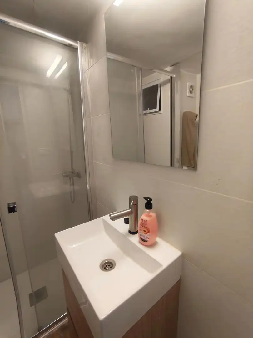 Büro zur Miete in Carrer de Felipe de Paz, La Maternitat i Sant Ramon