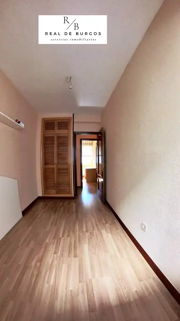 Bedroom of Flat for rent in Valladolid  with Heating, Terrace and Furnished