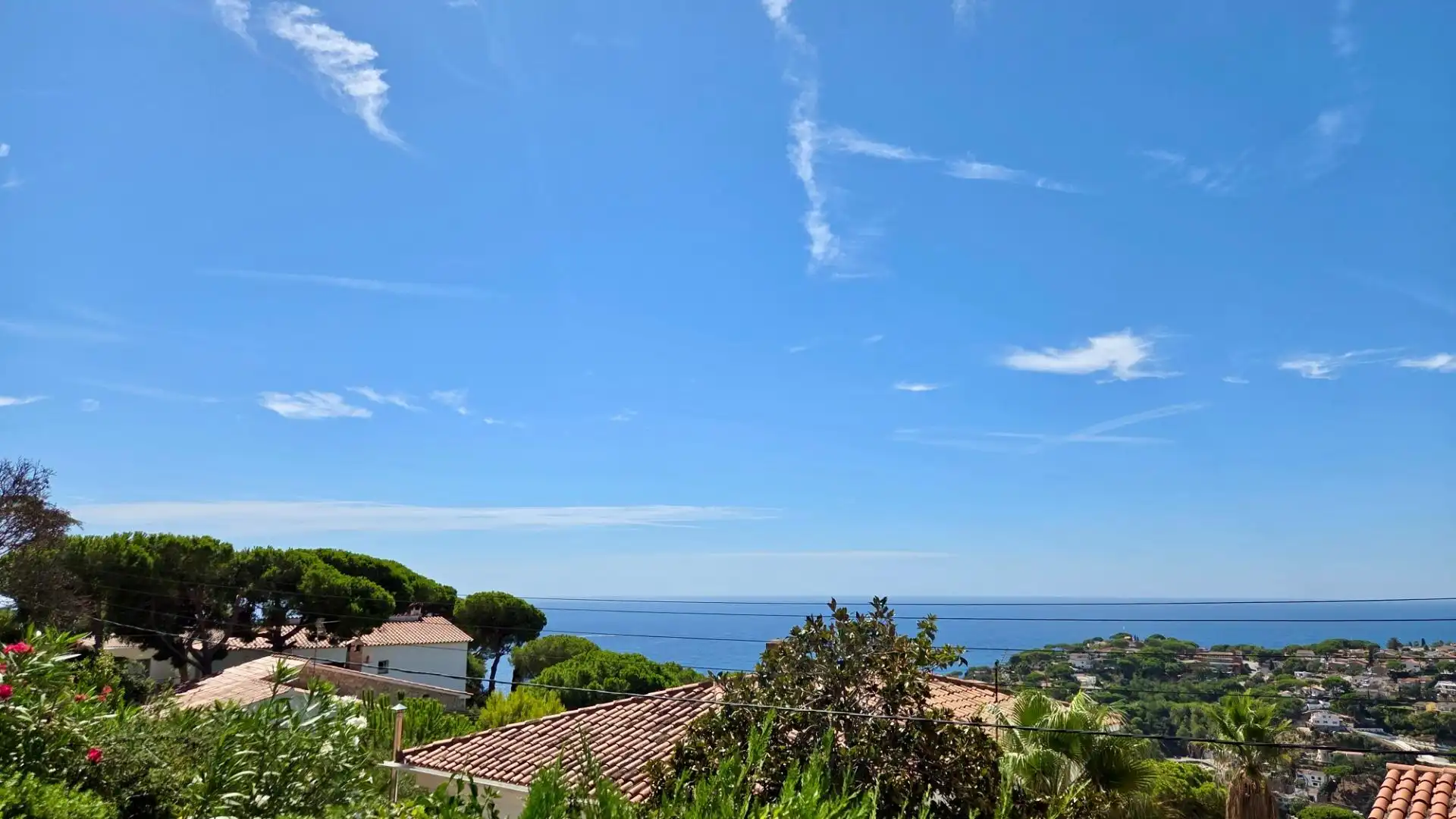Vista exterior de Casa o xalet en venda en Lloret de Mar amb Aire condicionat, Calefacció i Jardí privat