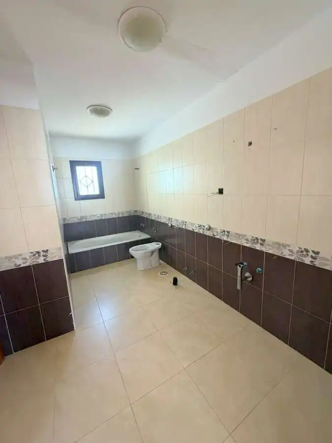 Baño de Casa o chalet en venta en San Bartolomé con Terraza y Piscina