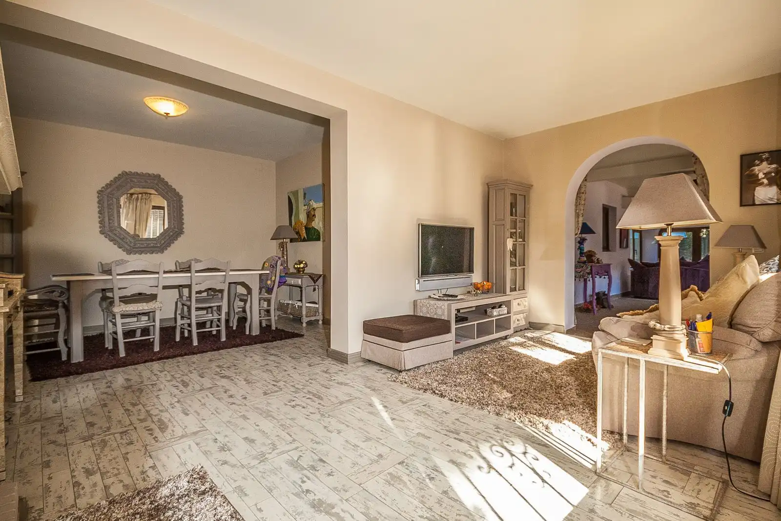 Sala de estar de Casa o chalet en venta en Marbella con Aire acondicionado, Jardín privado y Terraza