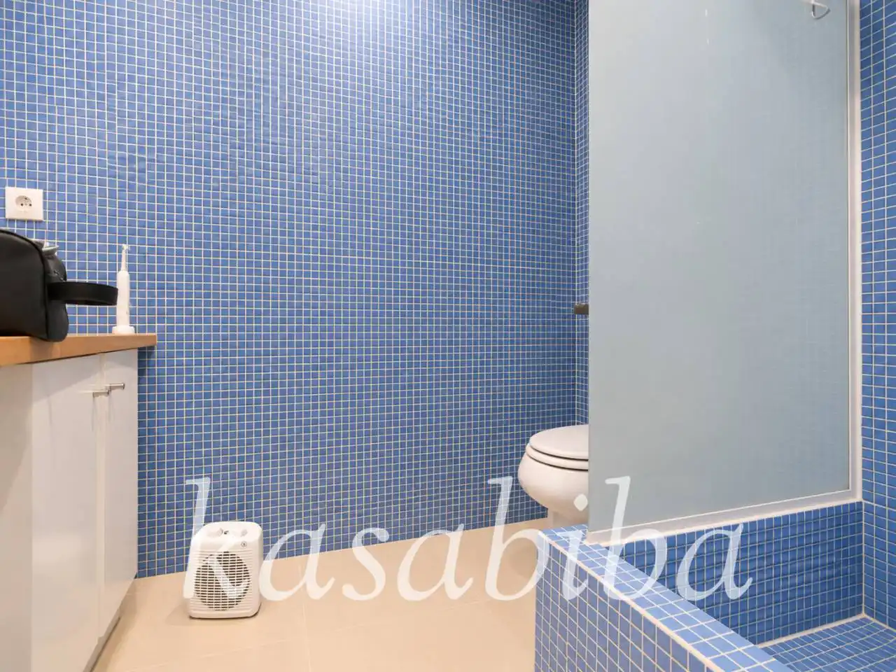 Badezimmer von Dachboden zum Verkauf in Valencia mit Klimaanlage, Heizung und Parkett