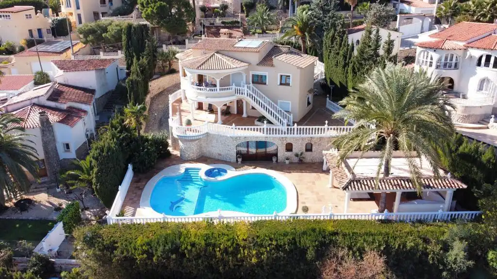 Exterior view of Houses for sale in Calpe / Calp