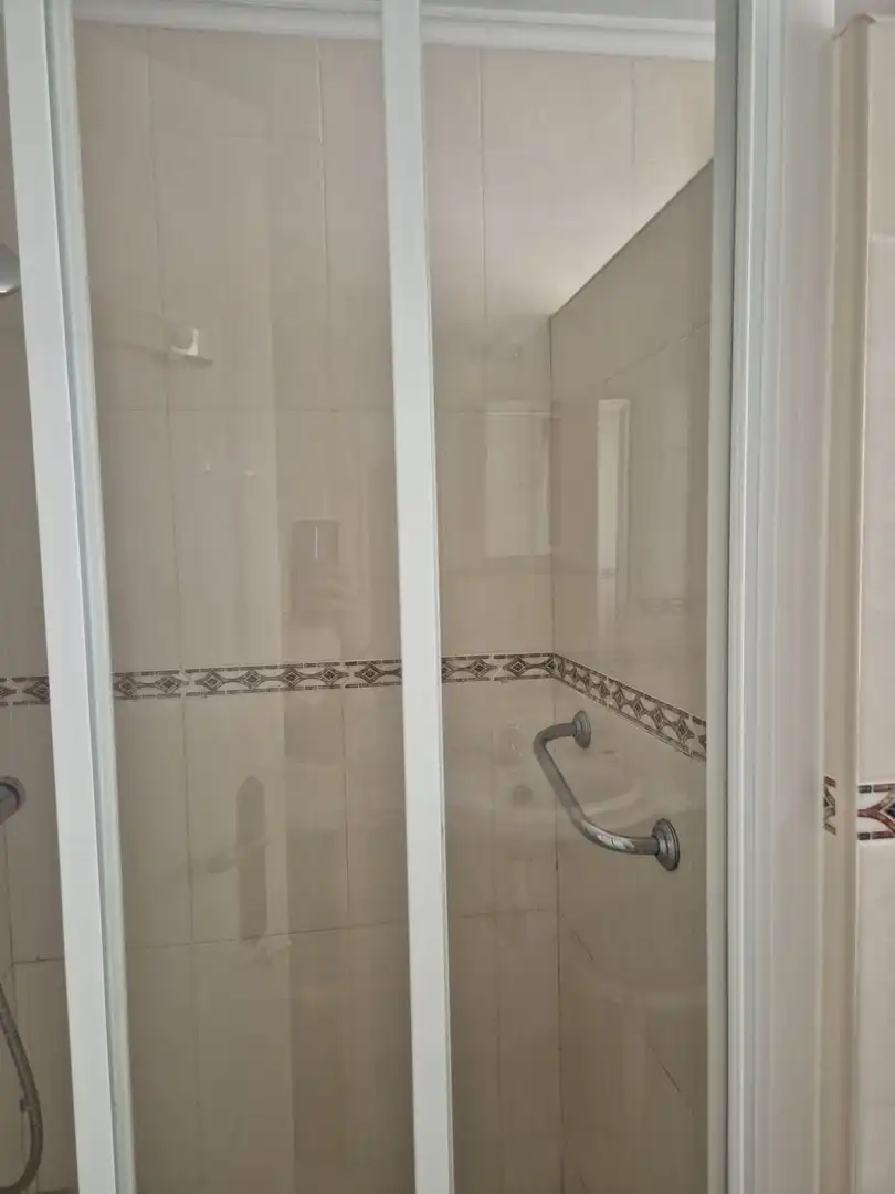 Baño de Piso de alquiler en Badajoz con Amueblado