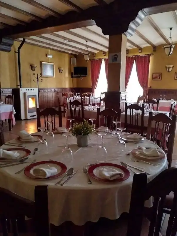 Comedor de Local de alquiler en San Clemente con Aire acondicionado y Amueblado
