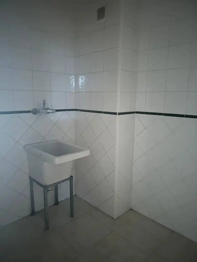 Bany de Pis en venda en Salou amb Calefacció, Terrassa i Piscina comunitària