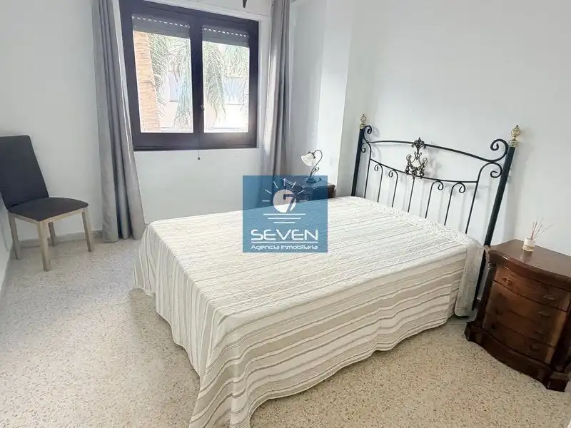 Dormitori de Apartament en venda en Almuñecar Centro