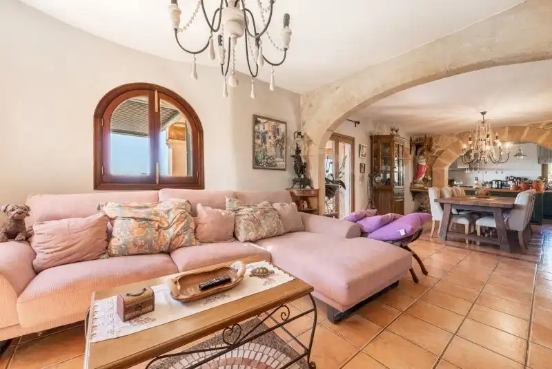 Sala d'estar de Finca rústica en venda en Son Servera amb Jardí privat, Terrassa i Moblat