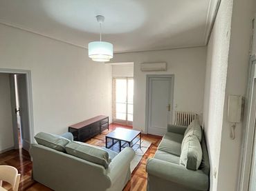 Mini appartamento con ascensore in affitto a Retiro