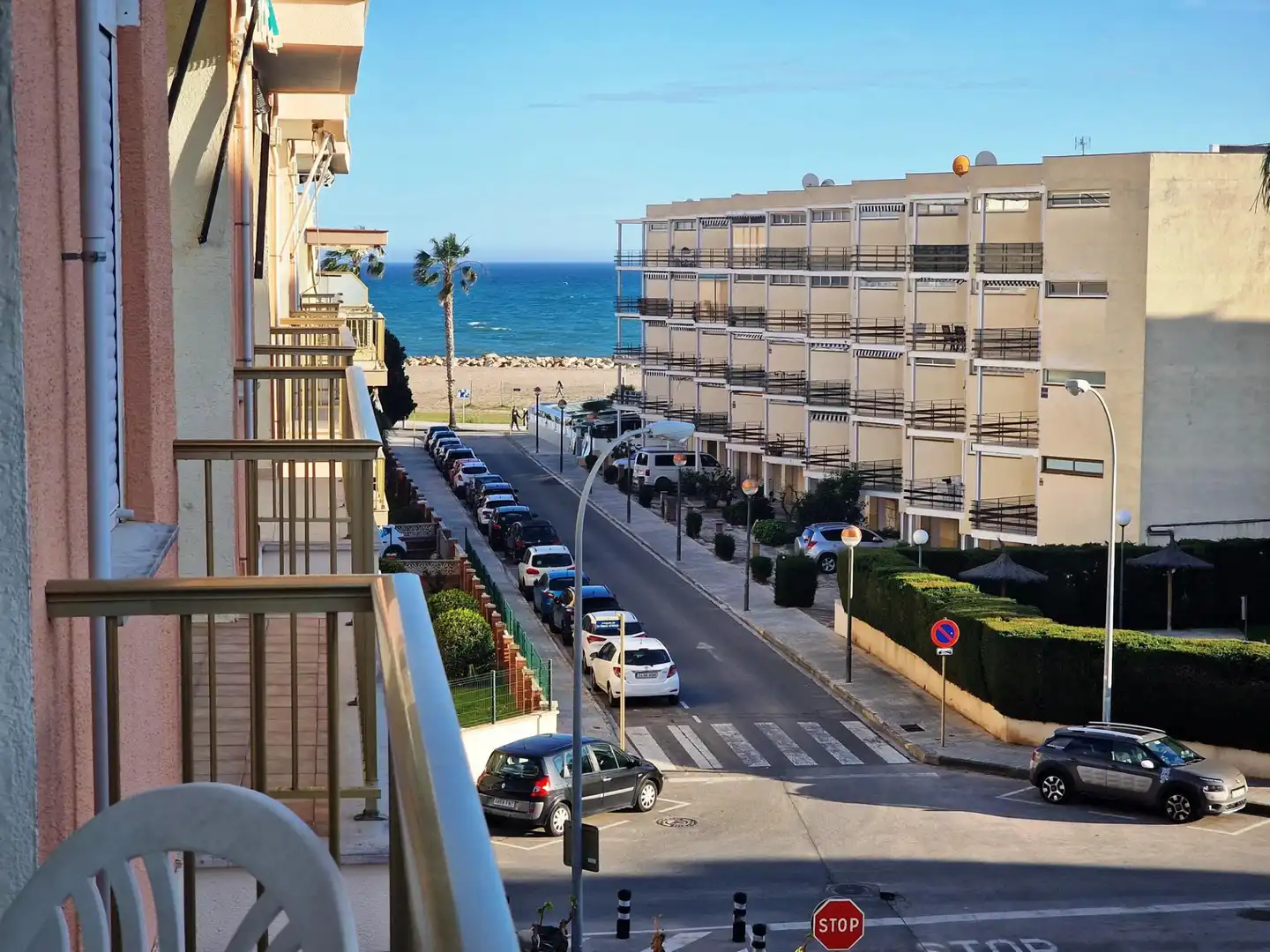 Vista exterior de Apartament de lloguer en Cambrils amb Aire condicionat, Terrassa i Moblat