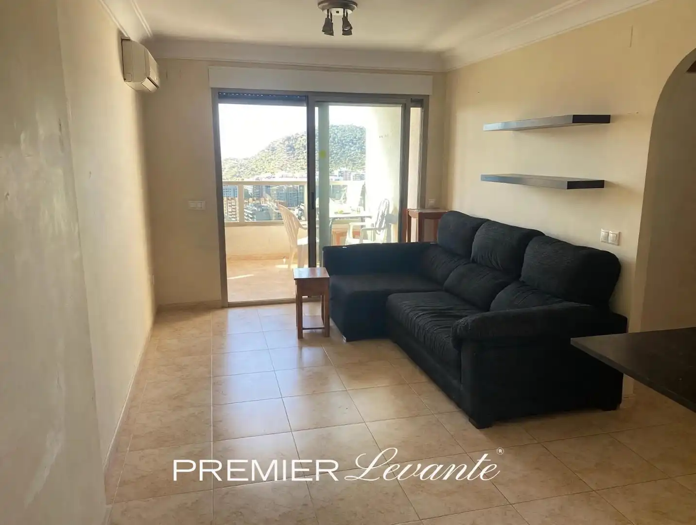 Flat with pool for sale in Avenida Avenida Mariners de la Vila Joiosa, imagen 2