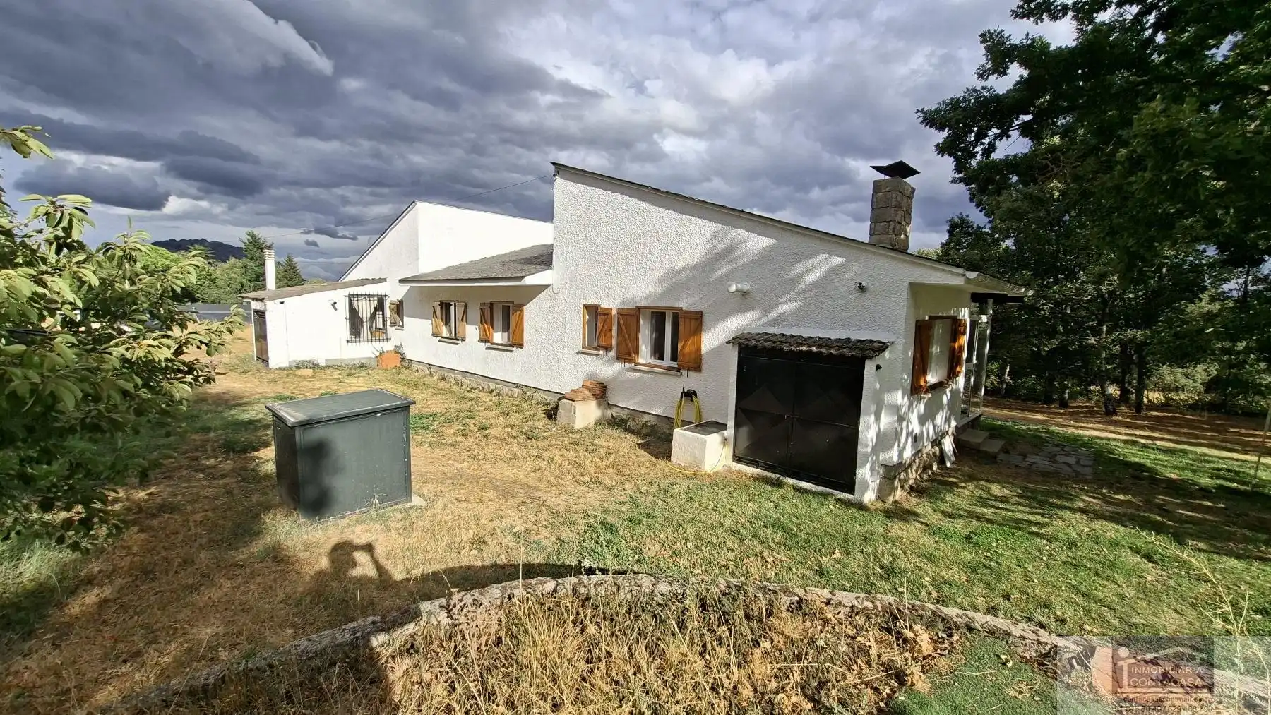 Vista exterior de Finca rústica en venda en Bustarviejo amb Calefacció i Terrassa