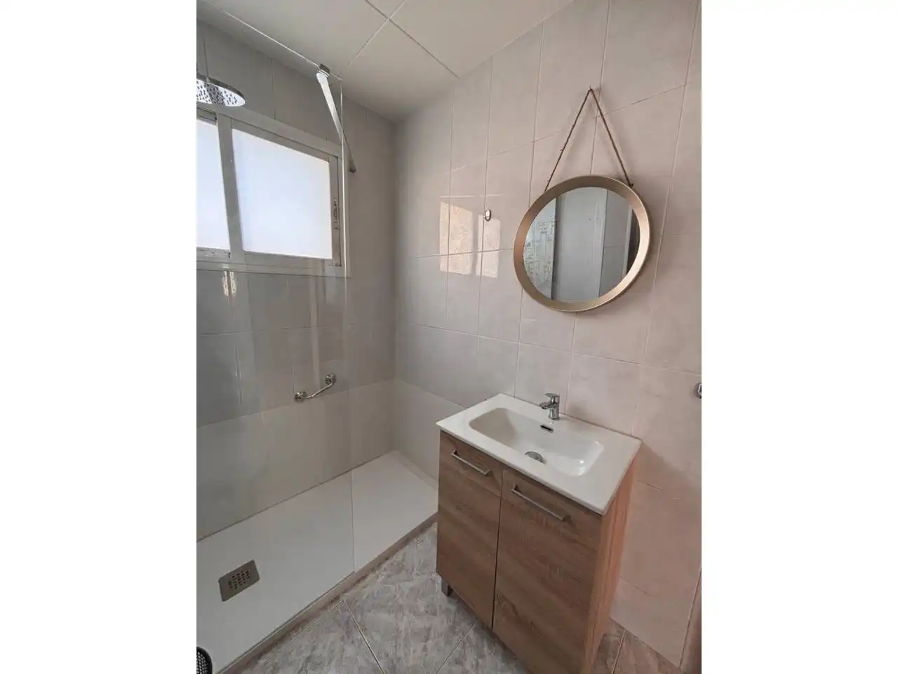 Baño de Piso en venta en Sabadell