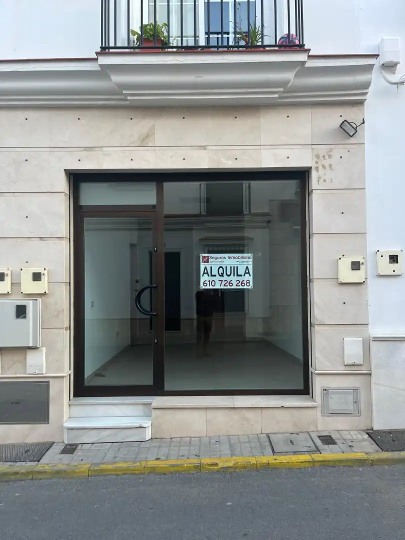 Local de lloguer a Calle Padre José Antonio Rodríguez Bejerano, 3, Almonte ciudad