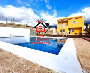 Exterior view of Flat to rent in Candelaria  with Furnished and Community pool