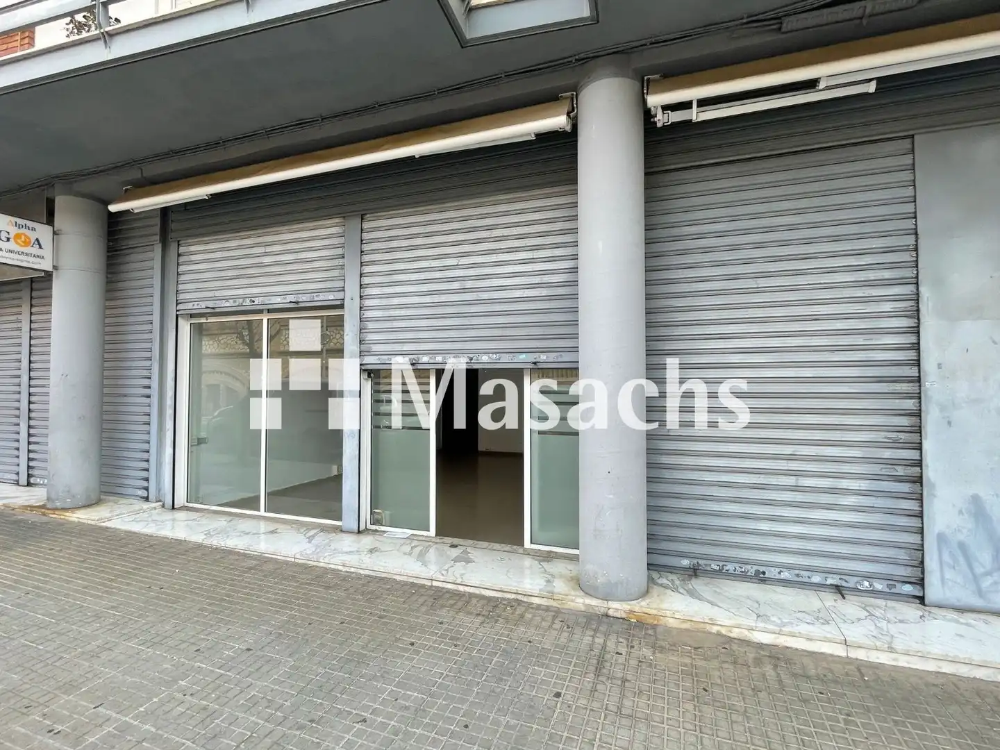 Local comercial en venda a Llevant