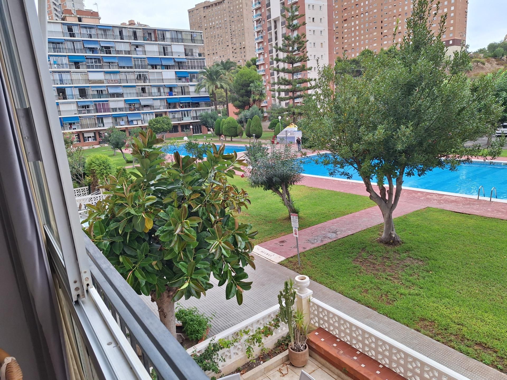 Piscina de Apartament en venda en Finestrat amb Jardí privat, Terrassa i Piscina comunitària