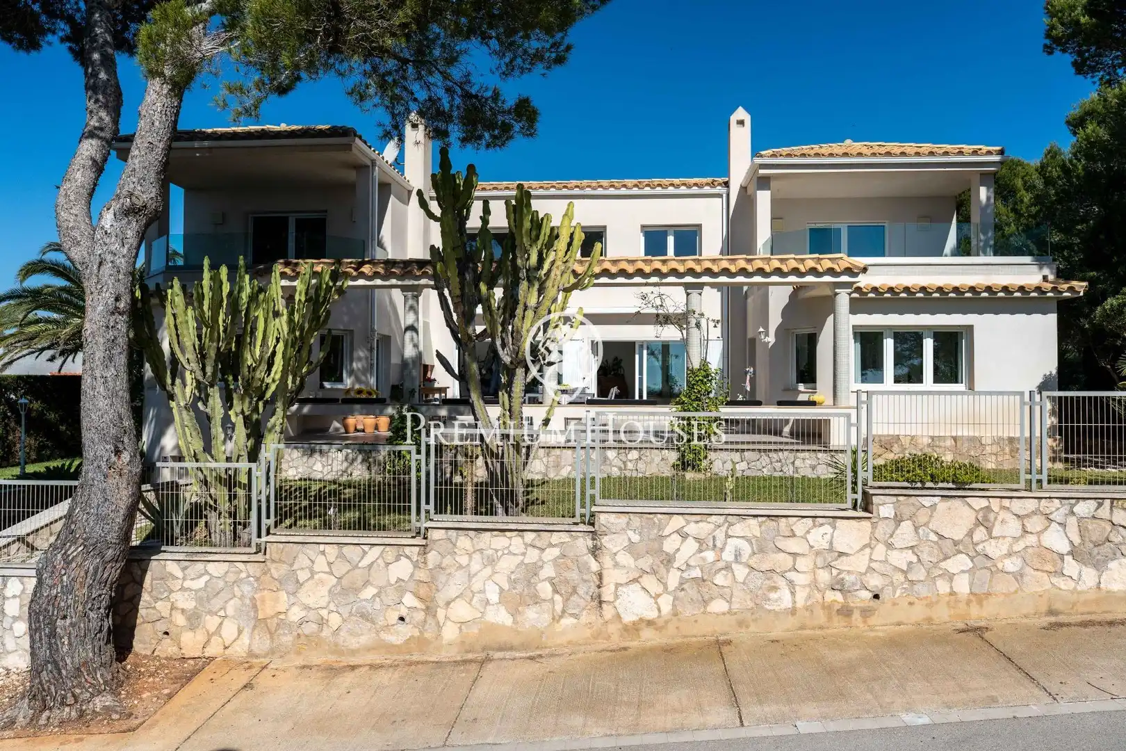 Casa con terraza en venta en L'Ametlla de Mar pueblo, imagen 2