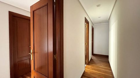 Foto 3 de Piso en venta en Landabarri Bidea, Artatza - Pinueta - Pinosolo, Leioa