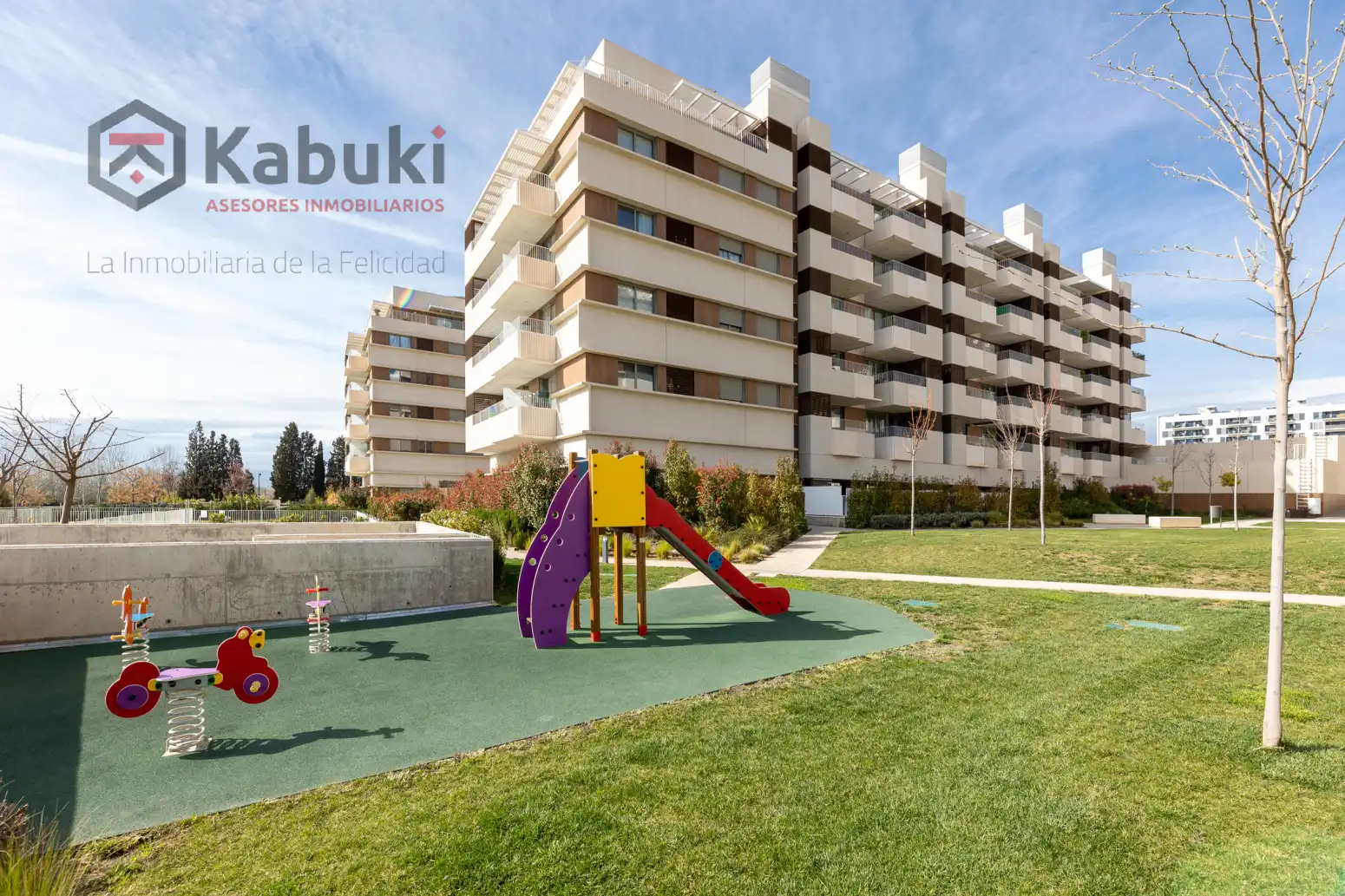 Exterior view of Flat for sale in Granada  with Private garden, Terrace and Storage room