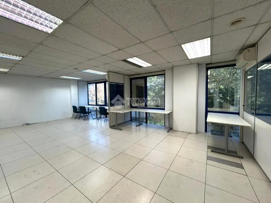 Local comercial en venda a San Blas, imagen 4
