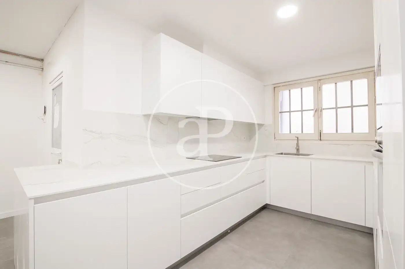 Cocina de Piso de alquiler en Barcelona con Aire acondicionado, Calefacción y Terraza