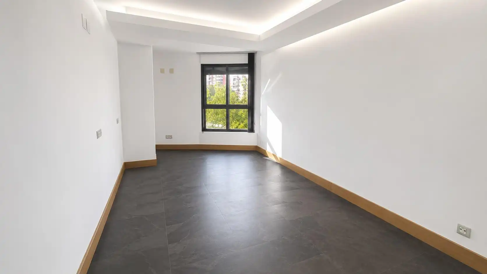 Piso en venta en Valencia con Aire acondicionado, Calefacción y Jardín privado