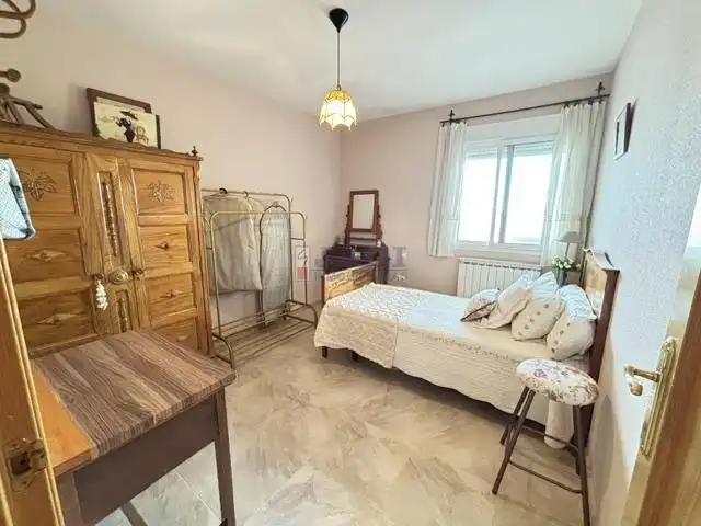 Habitación de Dúplex en venta en Valdepeñas, Ciudad Real